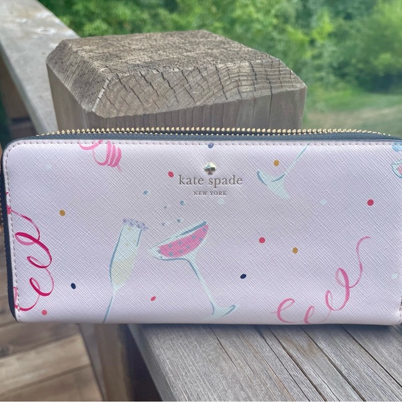 Kate Spade Dashing Beauty Lindsey Wallet - Picture 1 of 5